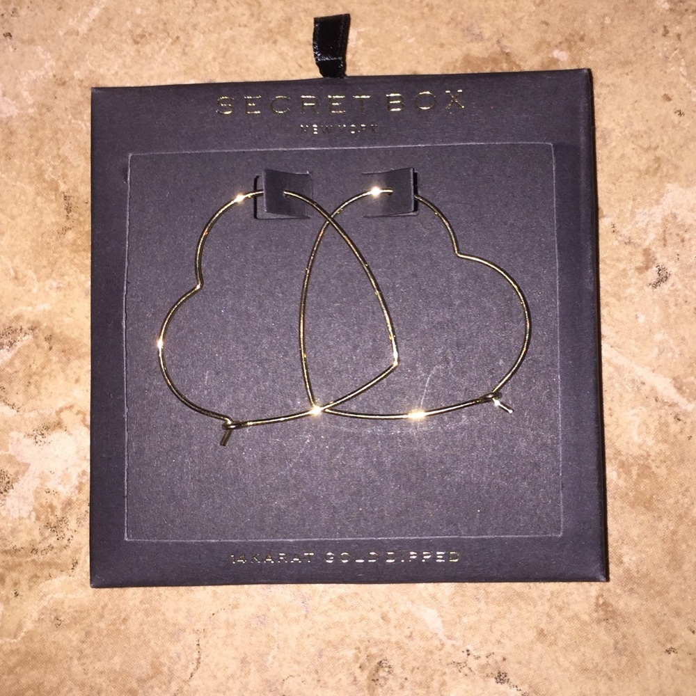 Gold heart earrings